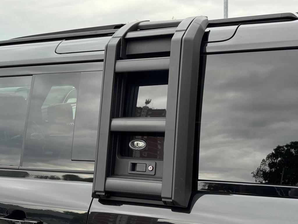Used Land Rover Defender 2022 for sale - 76161009: Photo 69