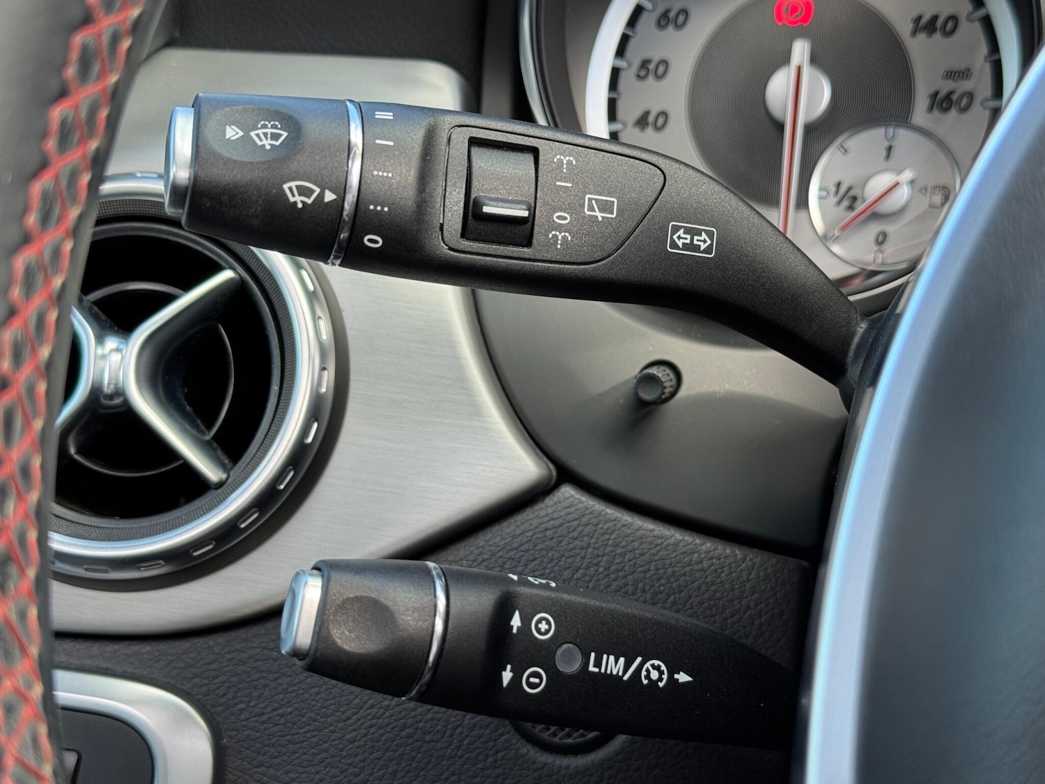Used Mercedes-Benz GLA 2015 for sale - 76160980: Photo 47