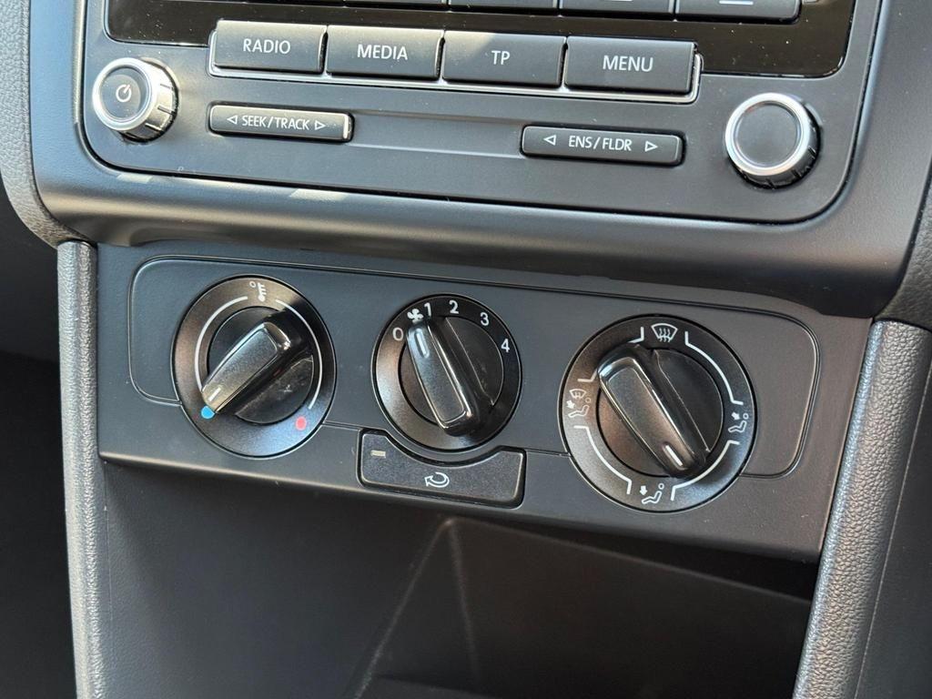 Used Volkswagen Polo 2013 for sale - 76161002: Photo 30