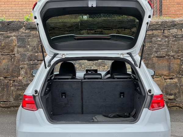 Used Audi A3 2017 for sale - 76161000: Photo 24