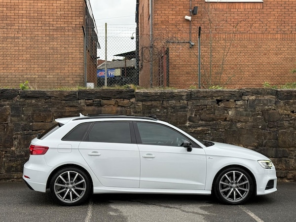 Used Audi A3 2017 for sale - 76161000: Photo 8