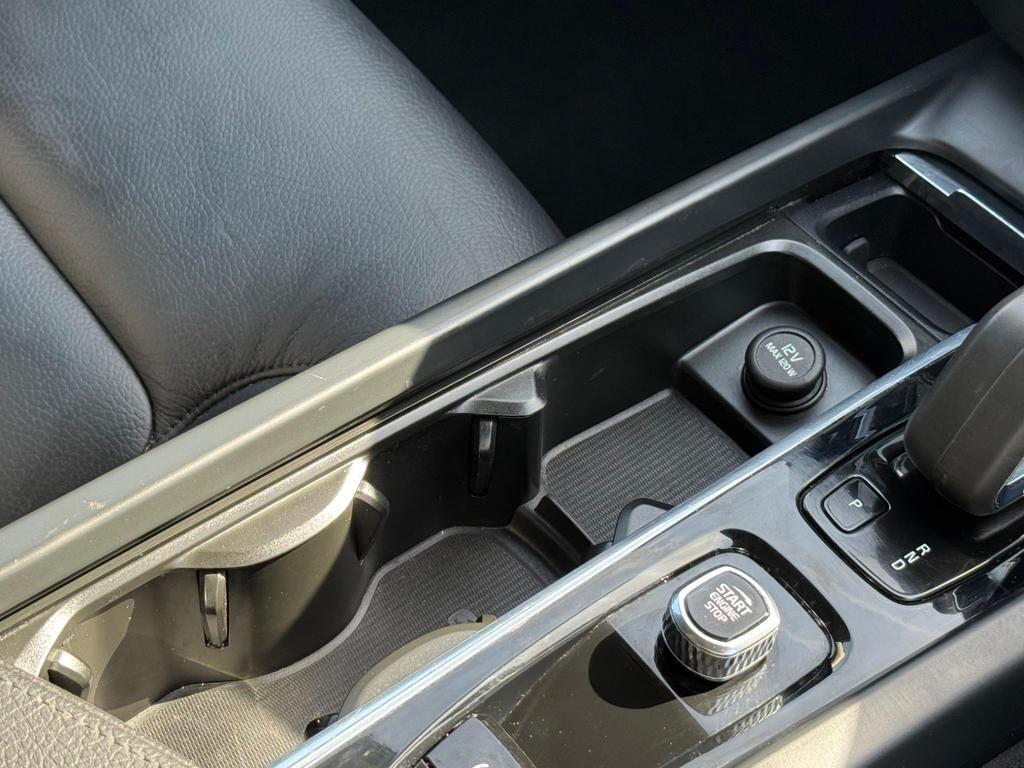 Used Volvo V60 2021 for sale - 76160998: Photo 36