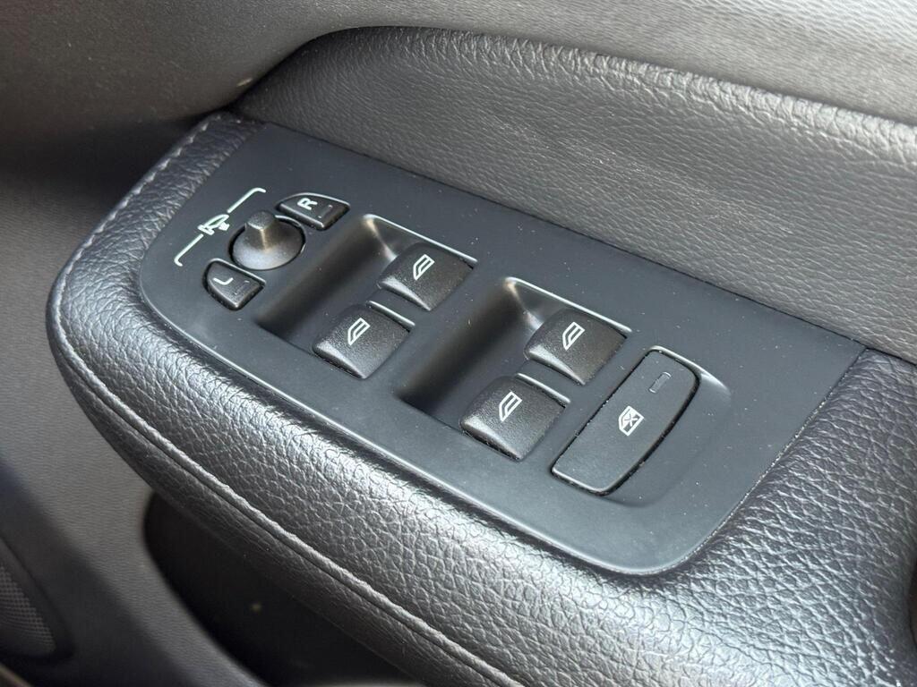 Used Volvo V60 2021 for sale - 76160998: Photo 44