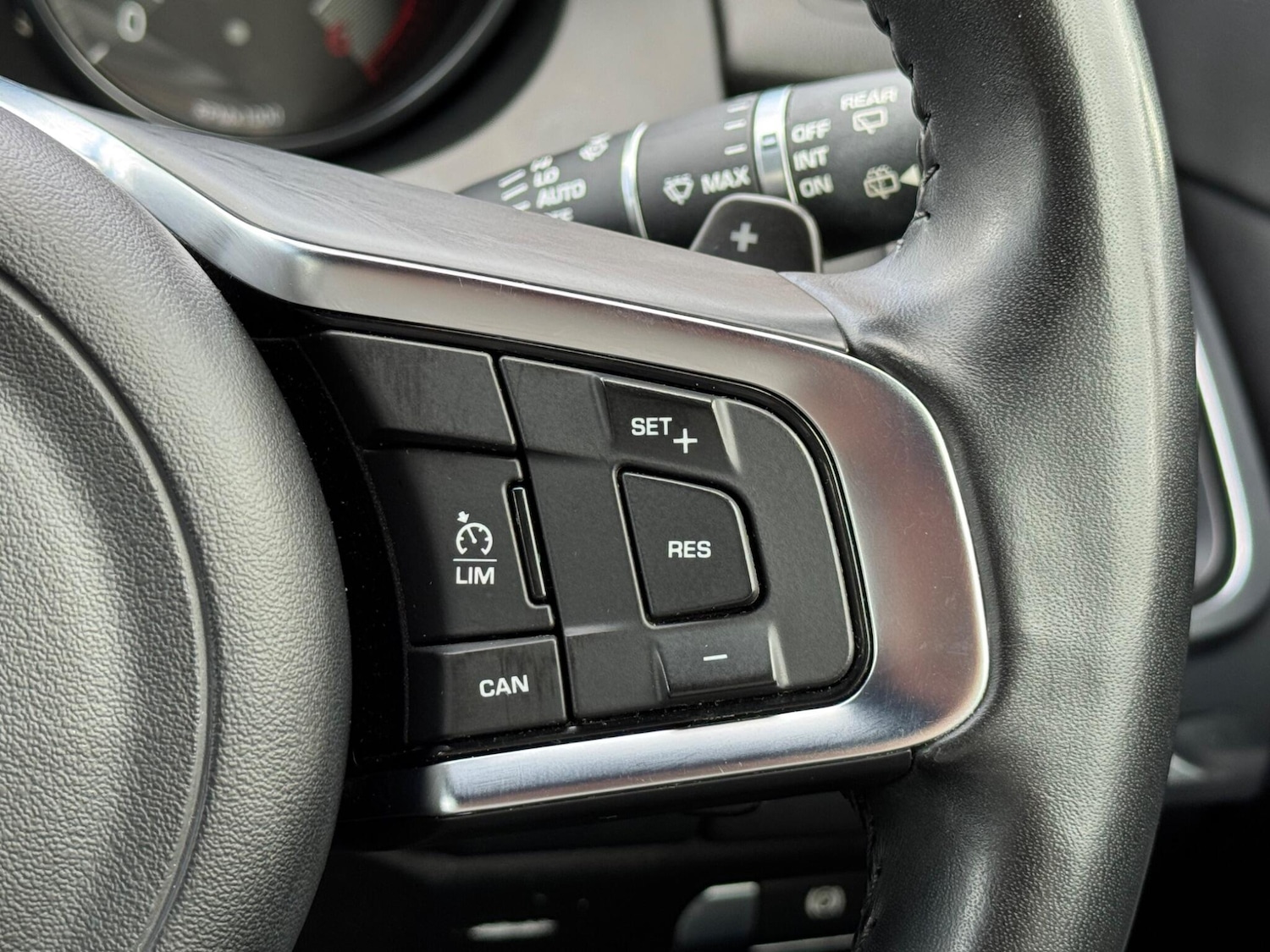 Used Jaguar E-Pace 2019 for sale - 76161153: Photo 21
