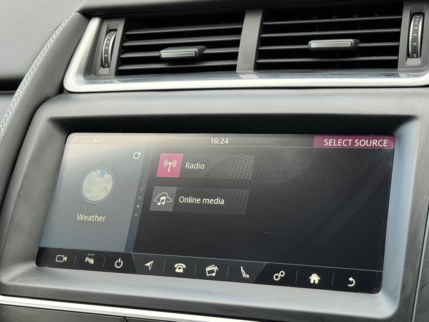 Used Jaguar E-Pace 2019 for sale - 76161153: Photo 30