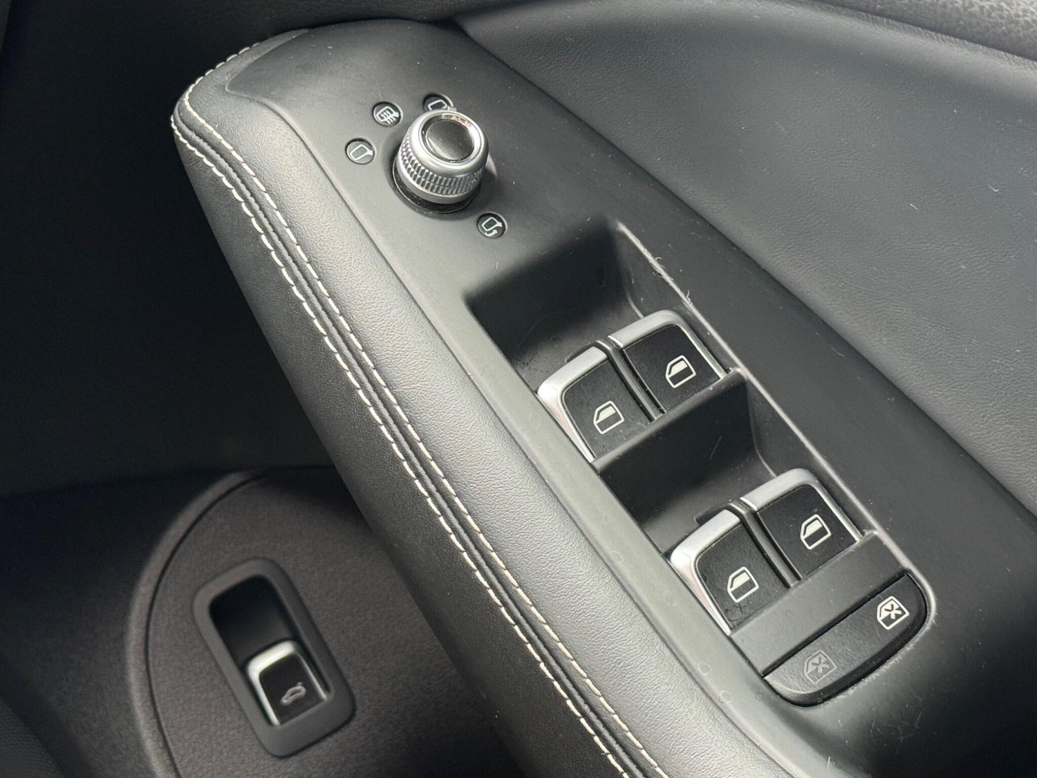 Used Audi SQ5 2014 for sale - 76161095: Photo 49