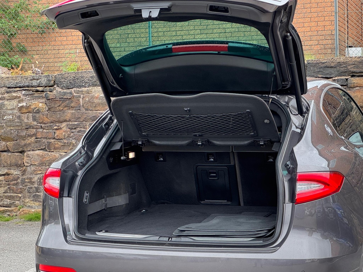 Used Maserati Levante 2017 for sale - 76161039: Photo 22