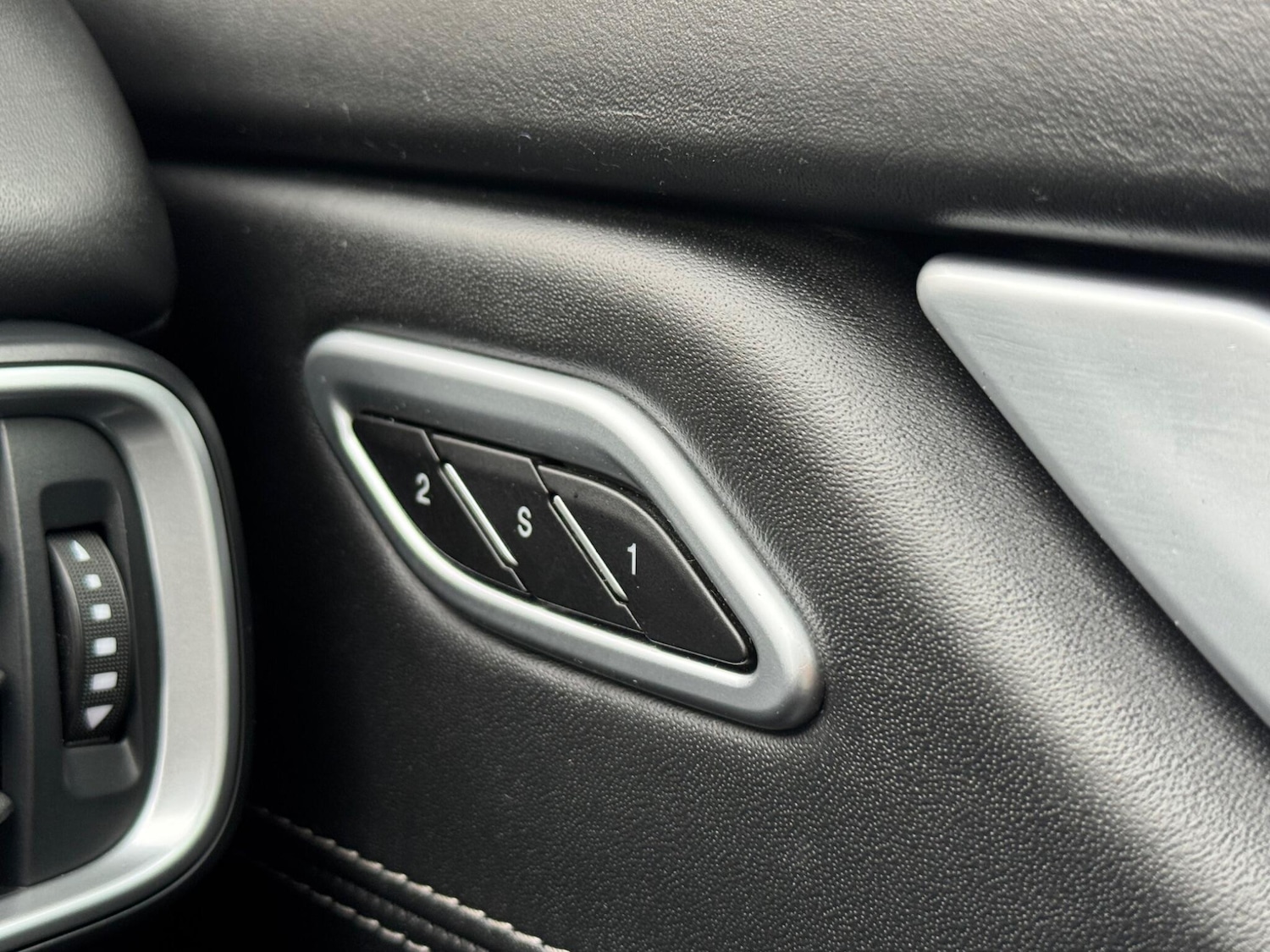 Used Maserati Levante 2017 for sale - 76161039: Photo 54