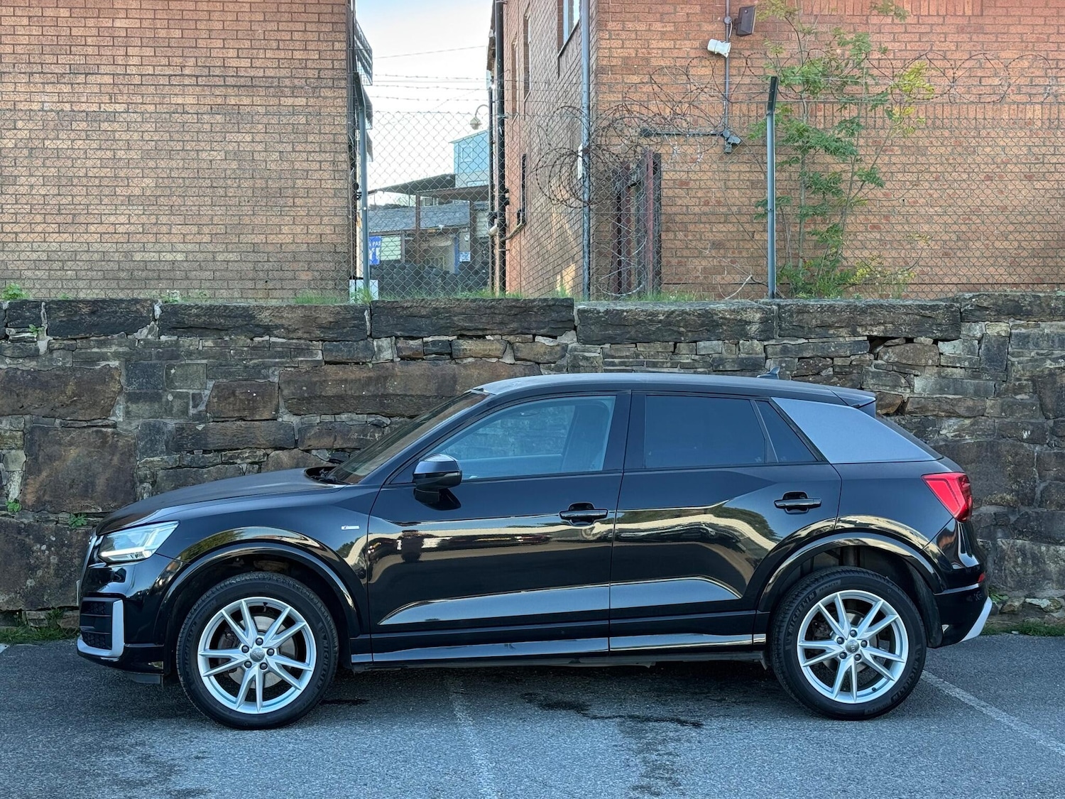 Used Audi Q2 2017 for sale - 76161094: Photo 4
