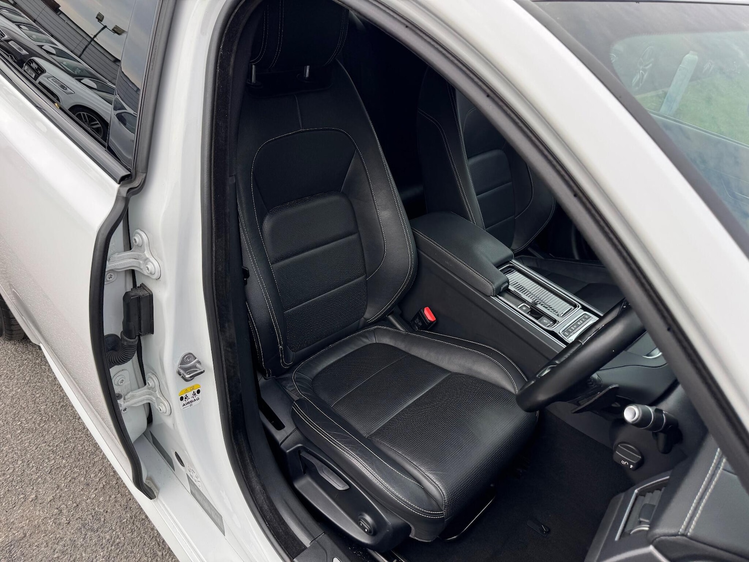 Used Jaguar XF 2016 for sale - 76160993: Photo 16