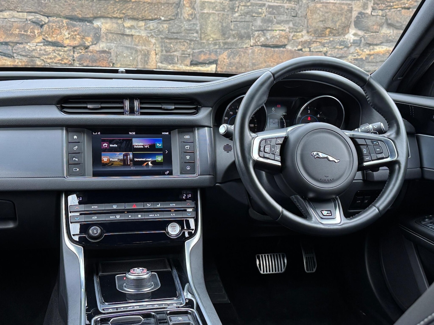 Used Jaguar XF 2016 for sale - 76160993: Photo 22