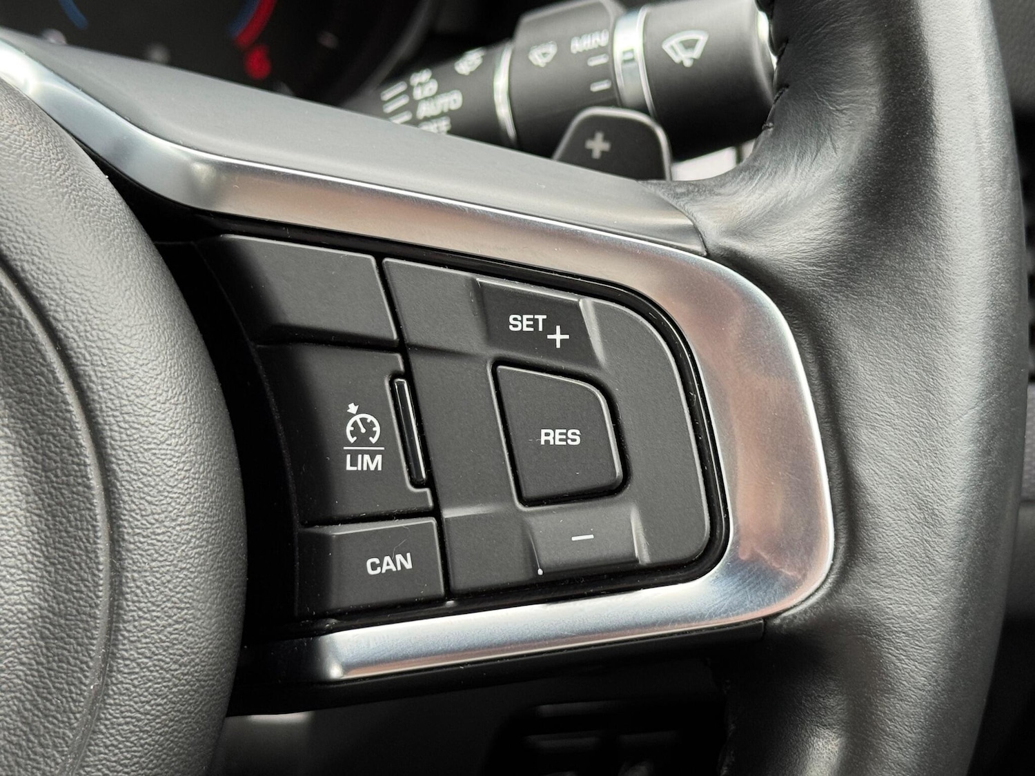 Used Jaguar XF 2016 for sale - 76160993: Photo 25