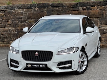 Used Jaguar XF 2016 for sale - 76160993: Photo 3