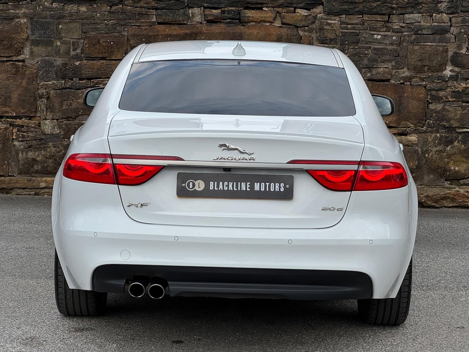 Used Jaguar XF 2016 for sale - 76160993: Photo 6