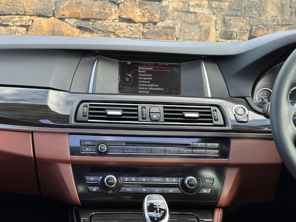 Used BMW 5 Series 2016 for sale - 76160989: Photo 29