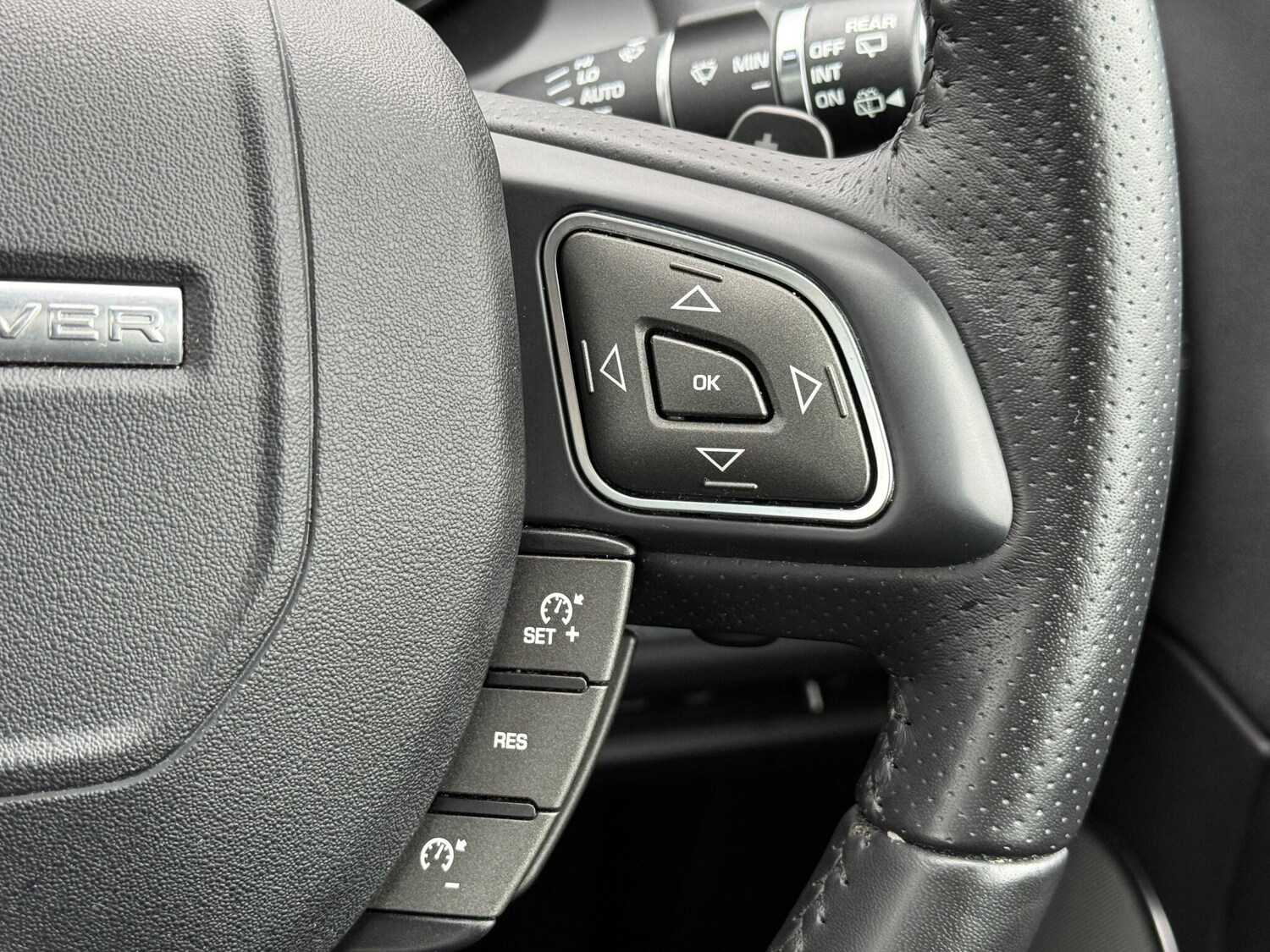 Used Land Rover Range Rover Evoque 2018 for sale - 76259142: Photo 26