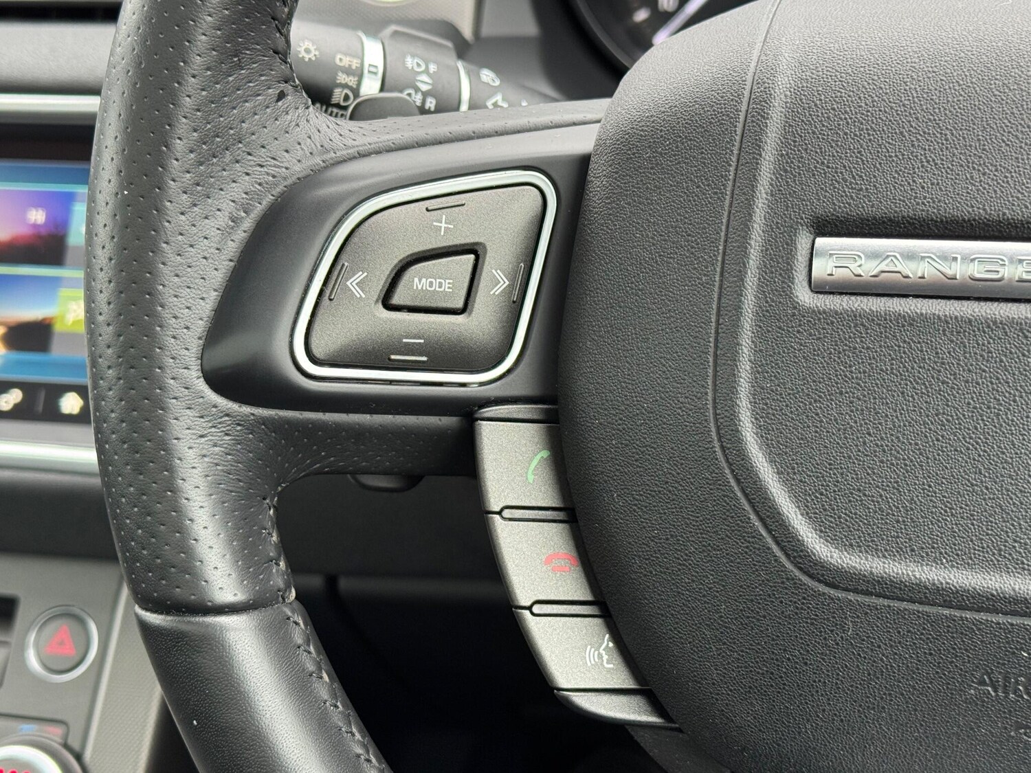 Used Land Rover Range Rover Evoque 2018 for sale - 76259142: Photo 27