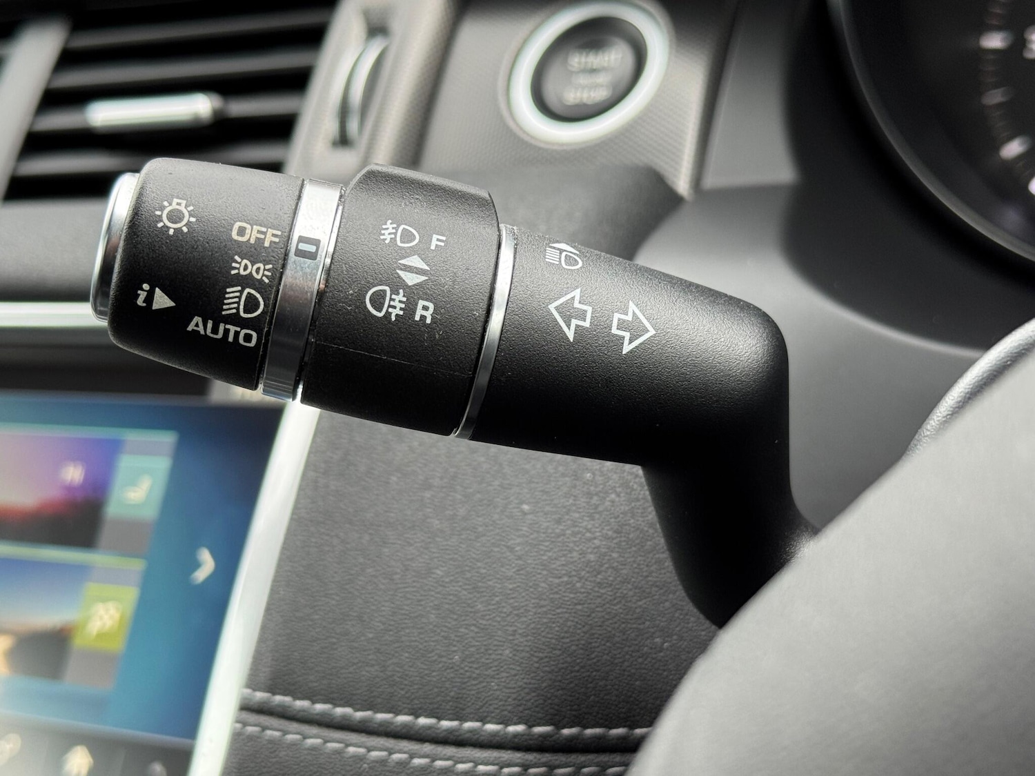 Used Land Rover Range Rover Evoque 2018 for sale - 76259142: Photo 51