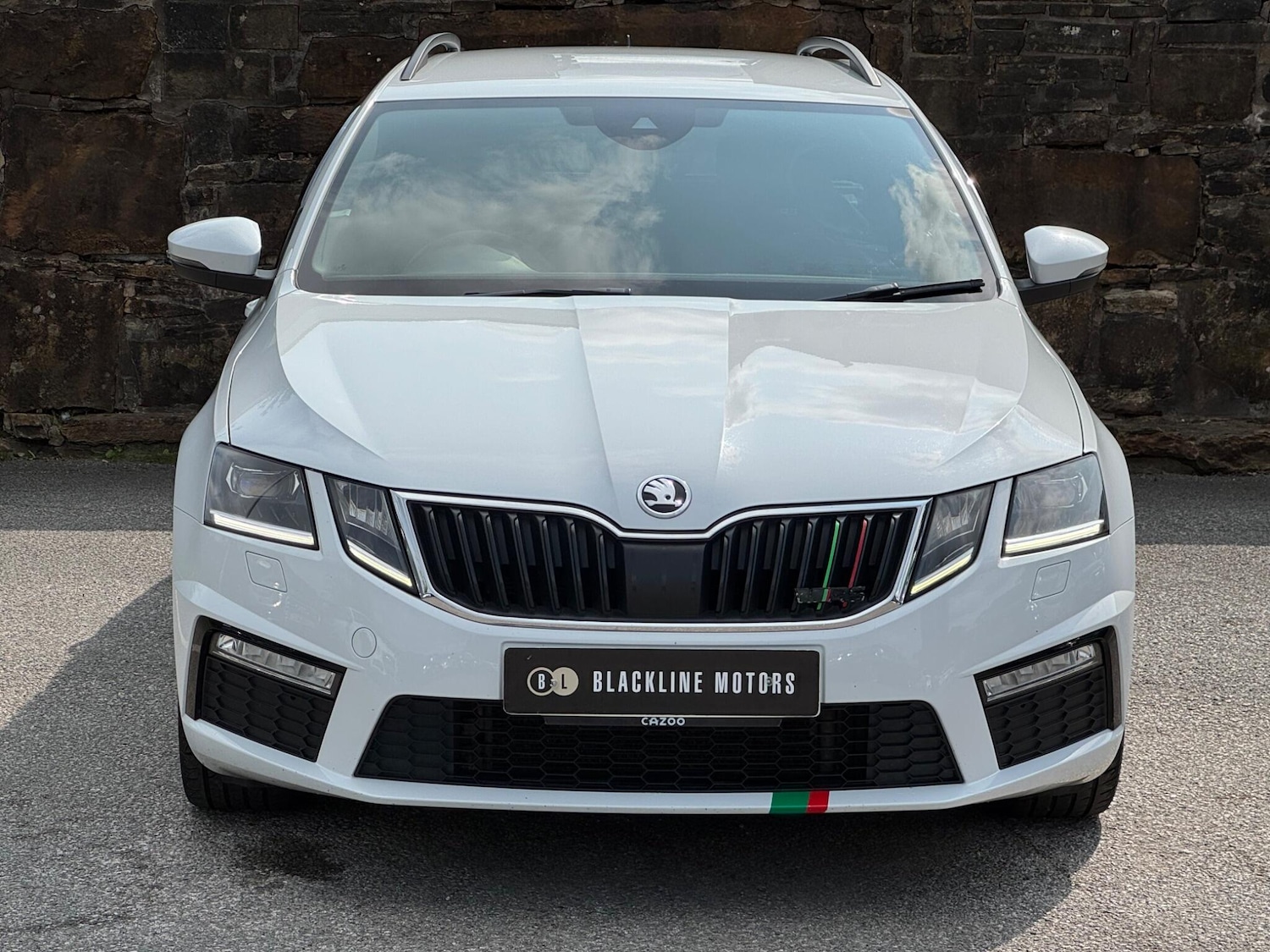 Used Skoda Octavia 2017 for sale - 76160988: Photo 2