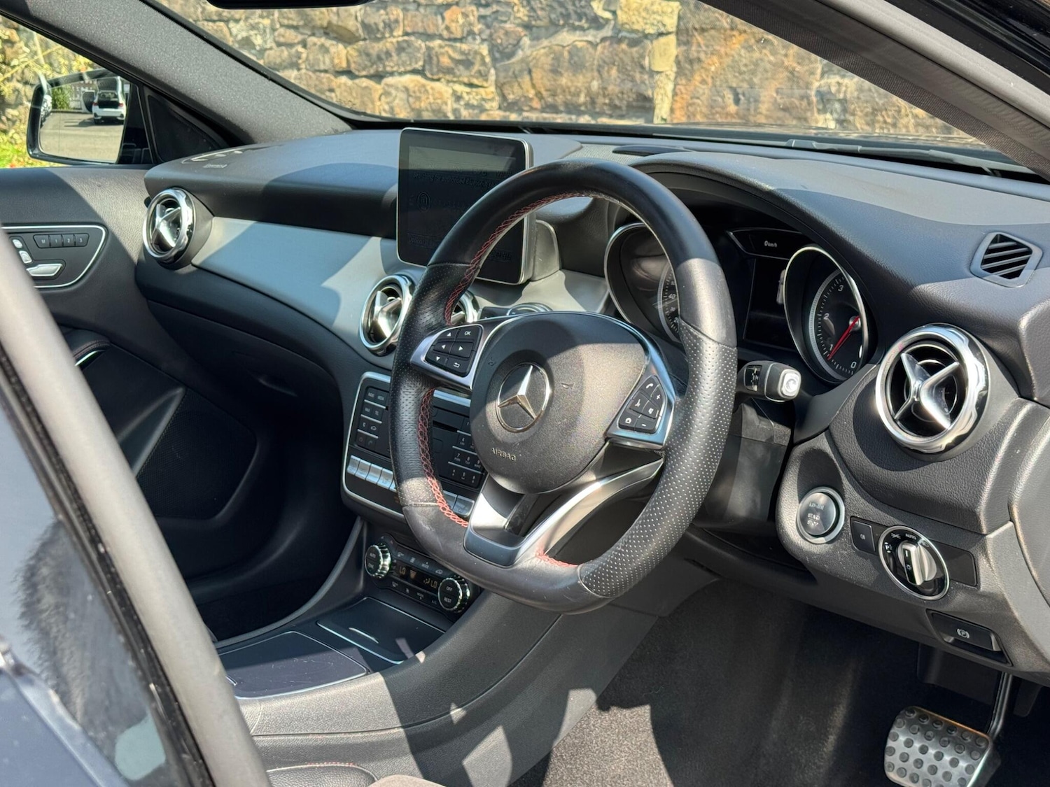 Used Mercedes-Benz GLA 2018 for sale - 76160986: Photo 13