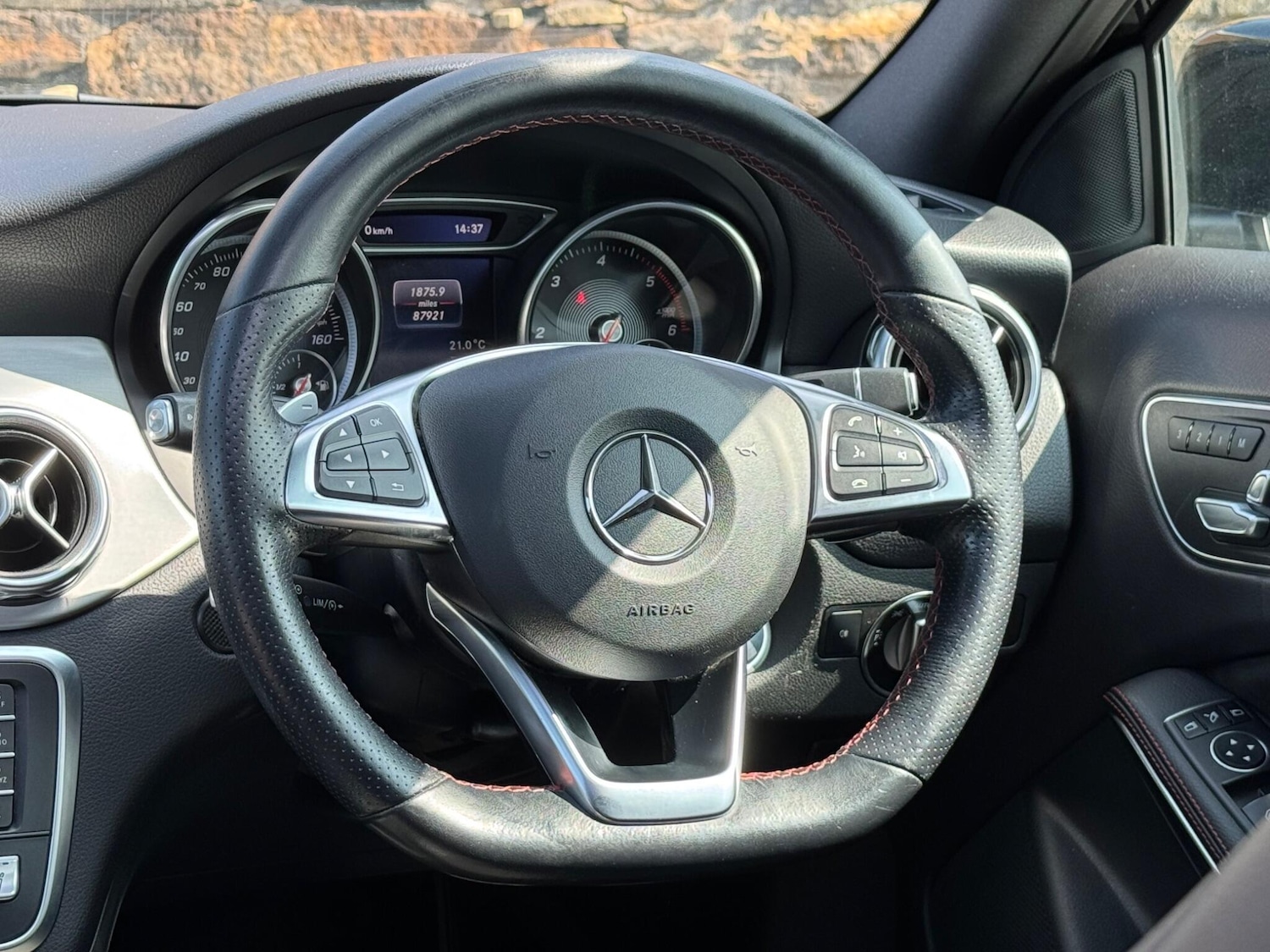 Used Mercedes-Benz GLA 2018 for sale - 76160986: Photo 27