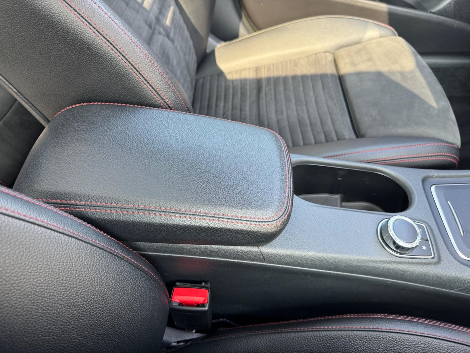 Used Mercedes-Benz GLA 2018 for sale - 76160986: Photo 43
