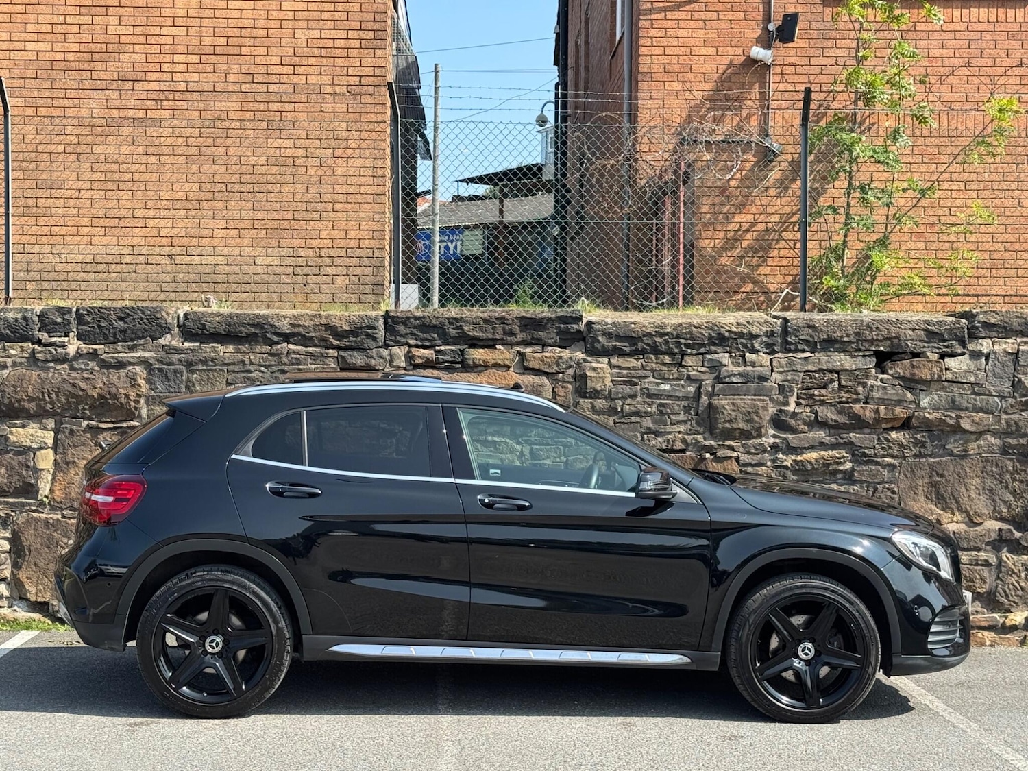 Used Mercedes-Benz GLA 2018 for sale - 76160986: Photo 8