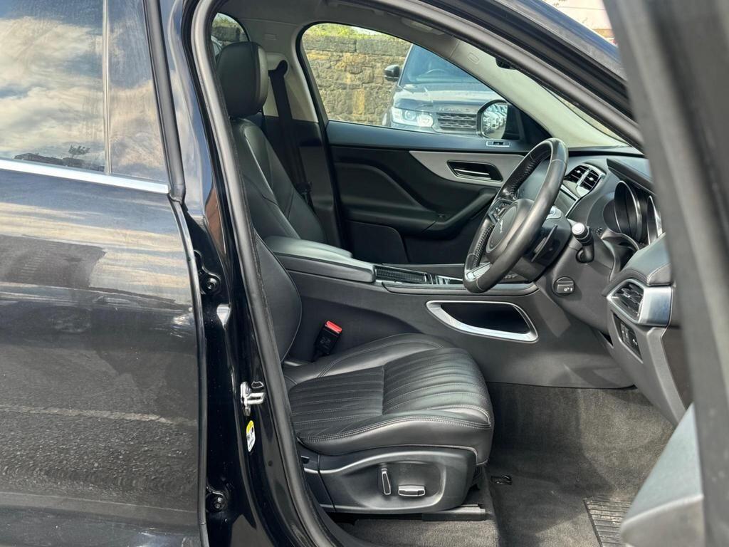 Used Jaguar F-Pace 2019 for sale - 76160985: Photo 16