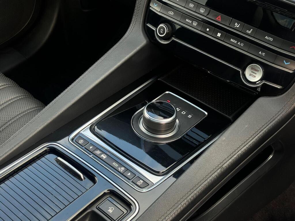 Used Jaguar F-Pace 2019 for sale - 76160985: Photo 42