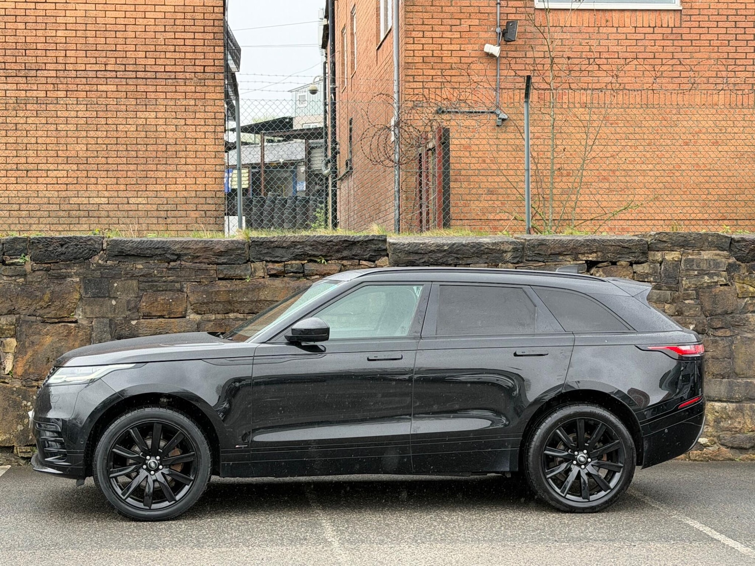 Used Land Rover Range Rover Velar for sale - 78185694: Photo 4