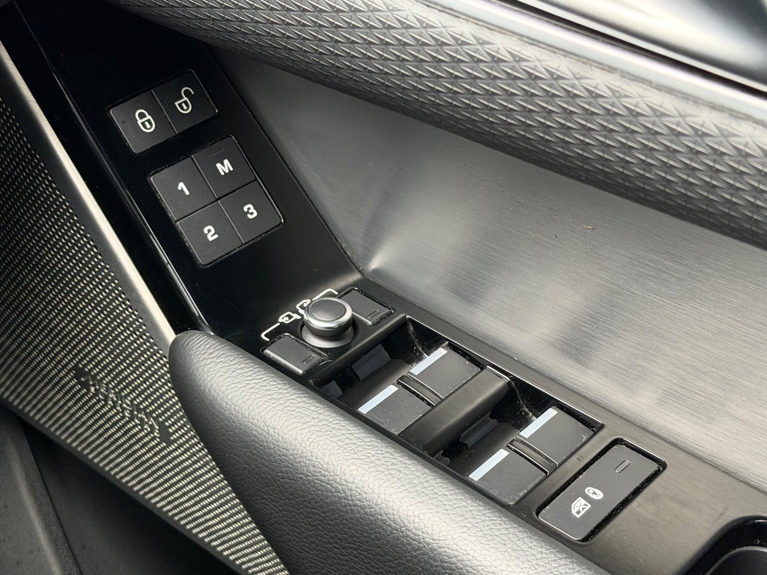 Used Land Rover Range Rover Velar for sale - 78185694: Photo 44