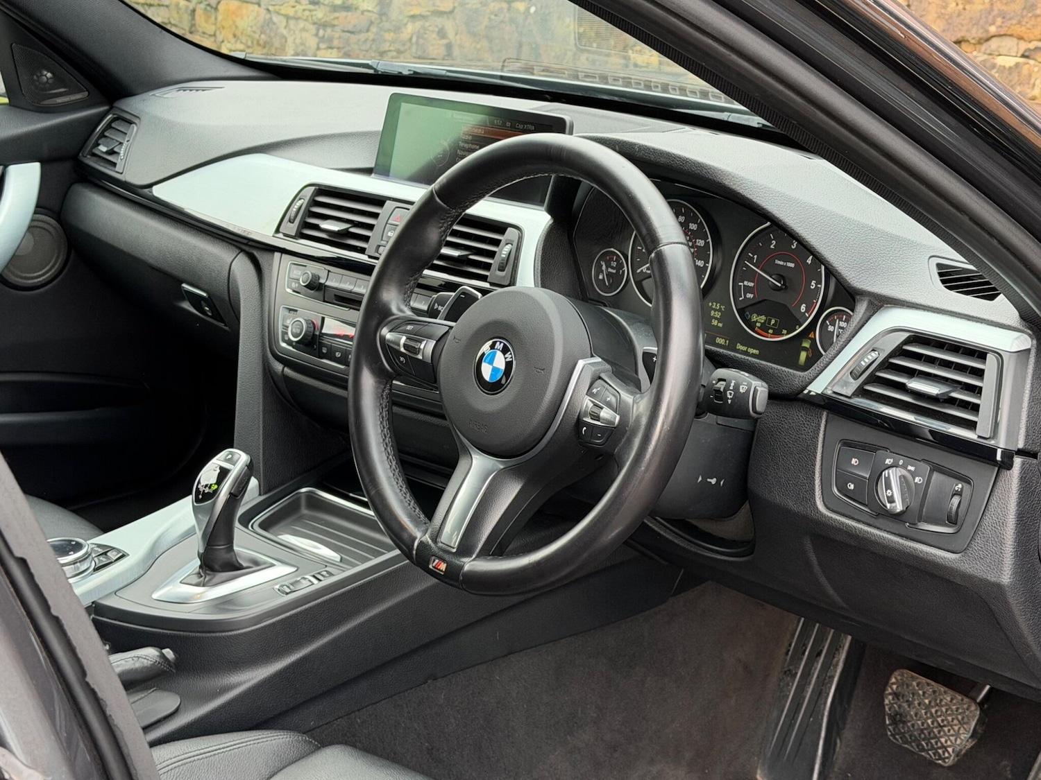 Used BMW 3 Series 2014 for sale - 77050170: Photo 12