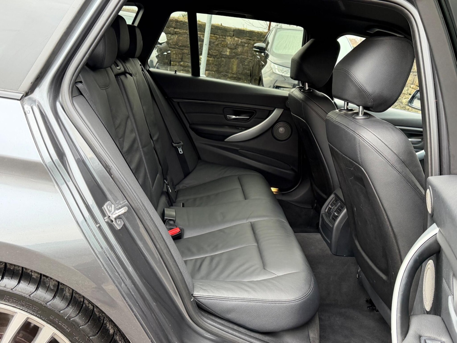 Used BMW 3 Series 2014 for sale - 77050170: Photo 19