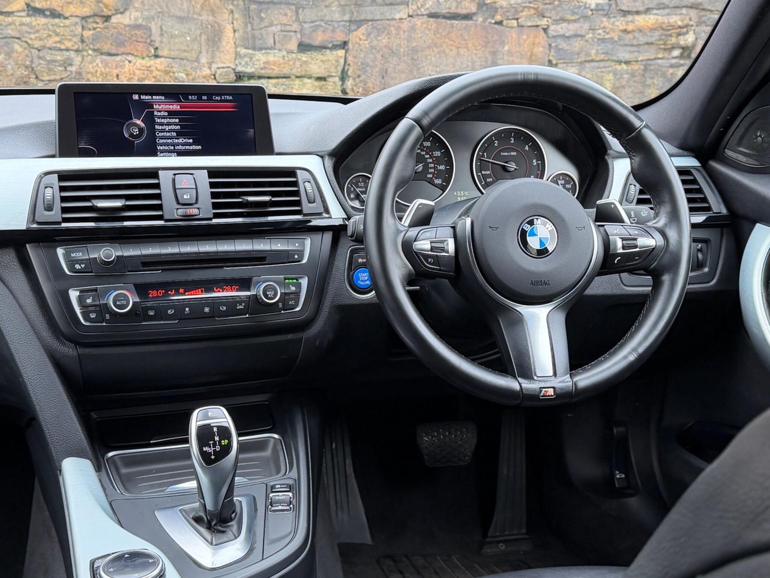 Used BMW 3 Series 2014 for sale - 77050170: Photo 24