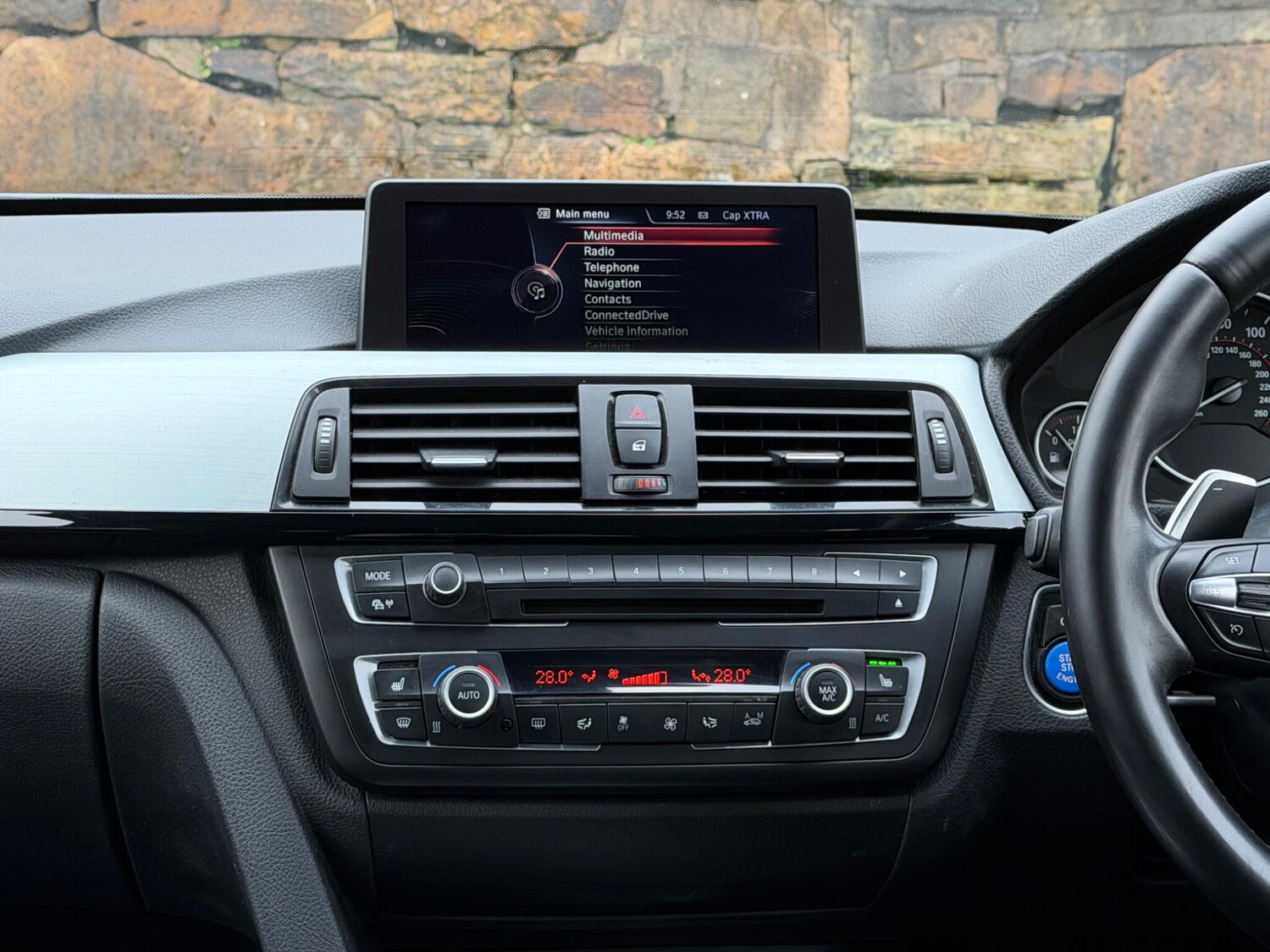 Used BMW 3 Series 2014 for sale - 77050170: Photo 28