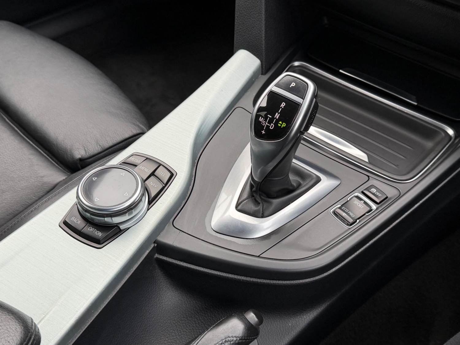 Used BMW 3 Series 2014 for sale - 77050170: Photo 38