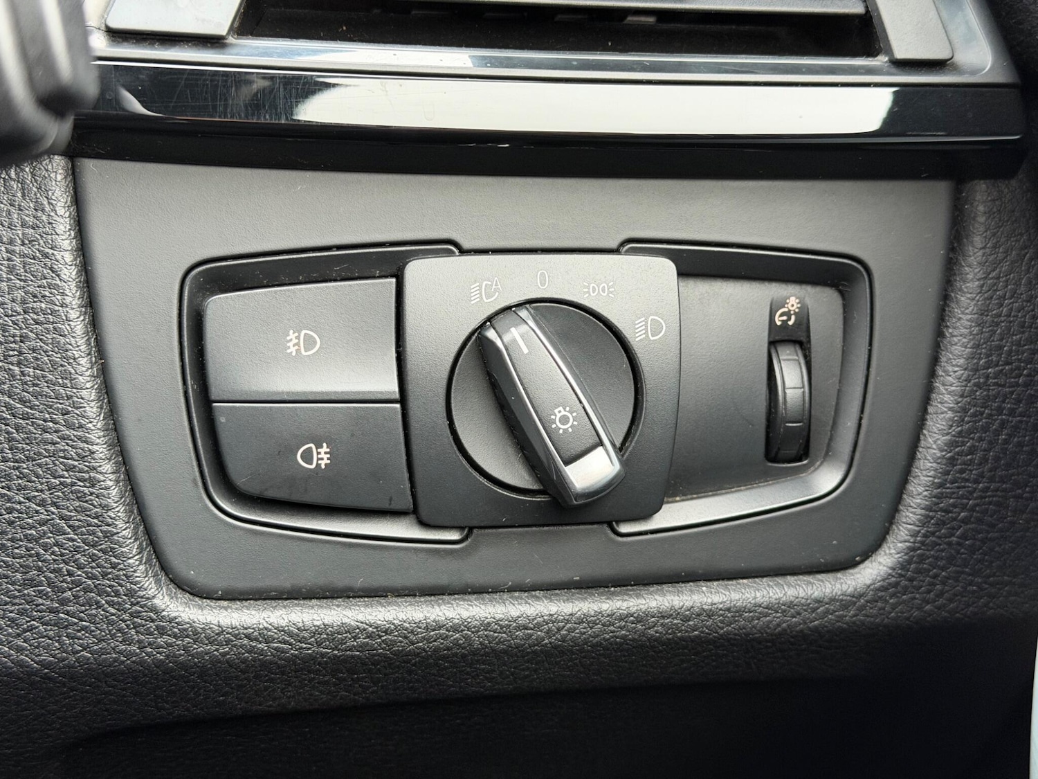 Used BMW 3 Series 2014 for sale - 77050170: Photo 46