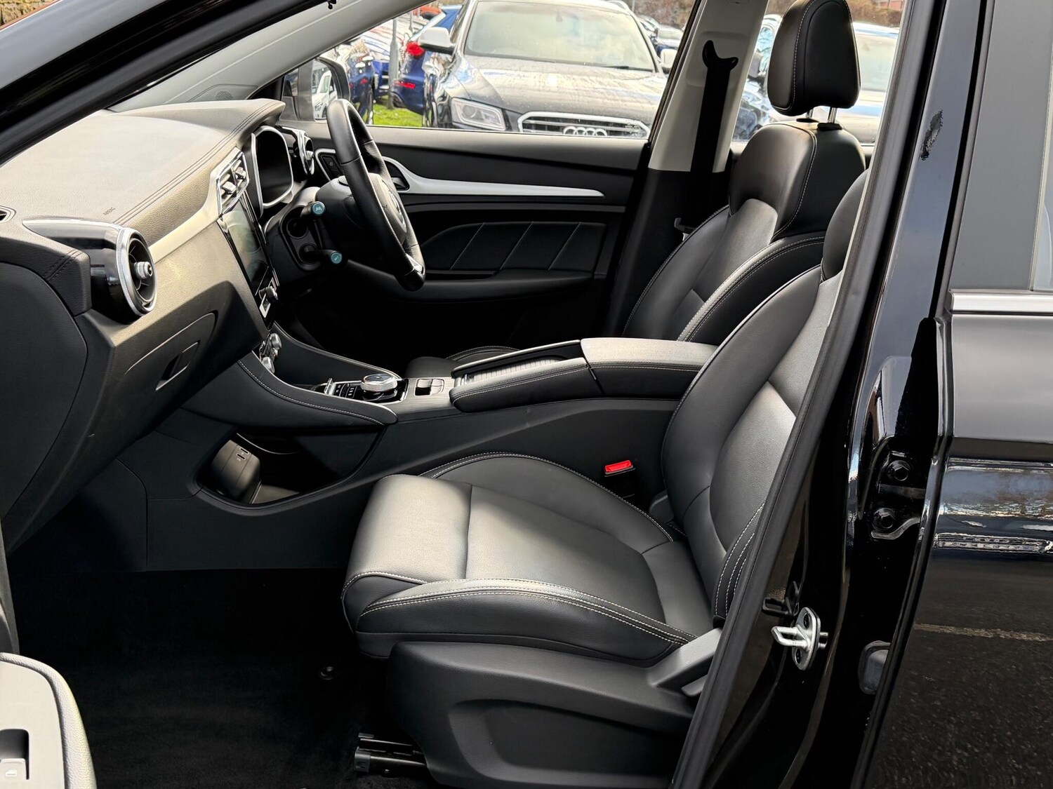 Used MG MG ZS 2021 for sale - 76632632: Photo 14