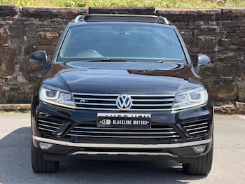 Used Volkswagen Touareg 2016 for sale - 79188123: Photo