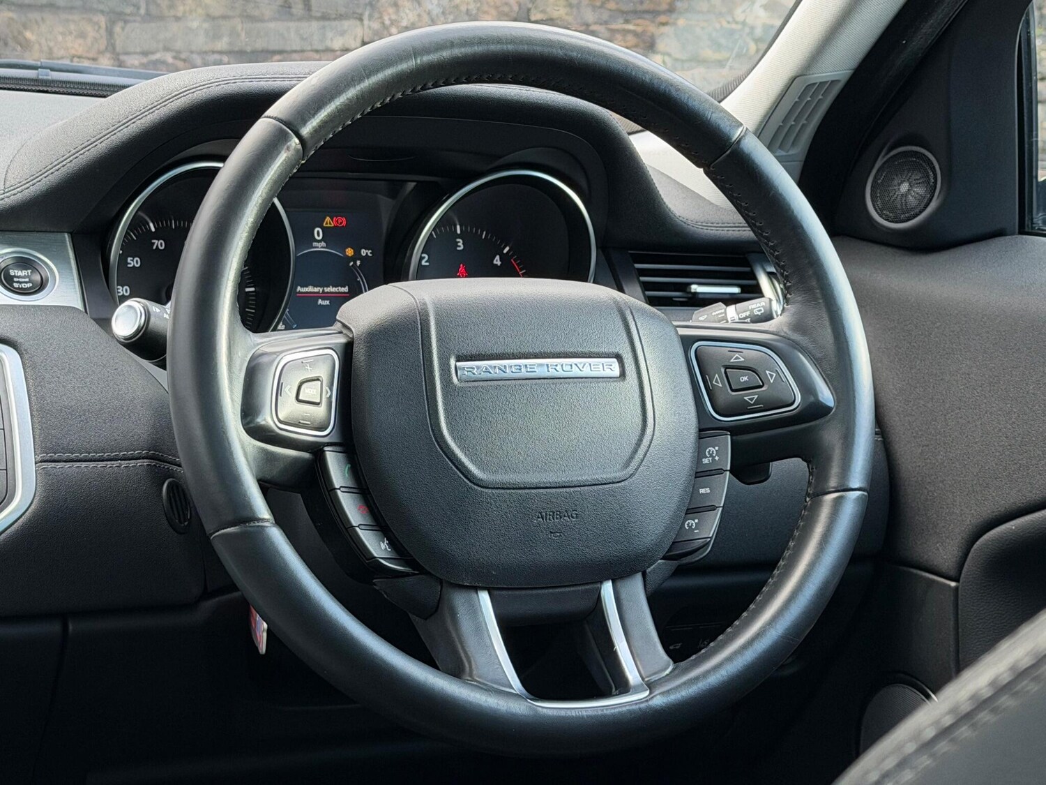 Used Land Rover Range Rover Evoque 2018 for sale - 76549653: Photo 25