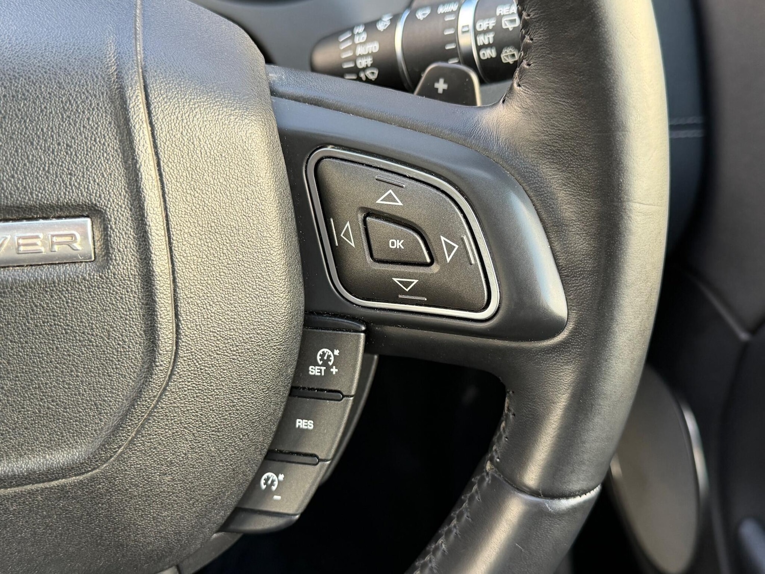 Used Land Rover Range Rover Evoque 2018 for sale - 76549653: Photo 26