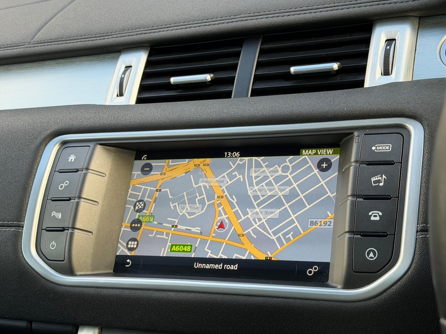 Used Land Rover Range Rover Evoque 2018 for sale - 76549653: Photo 32