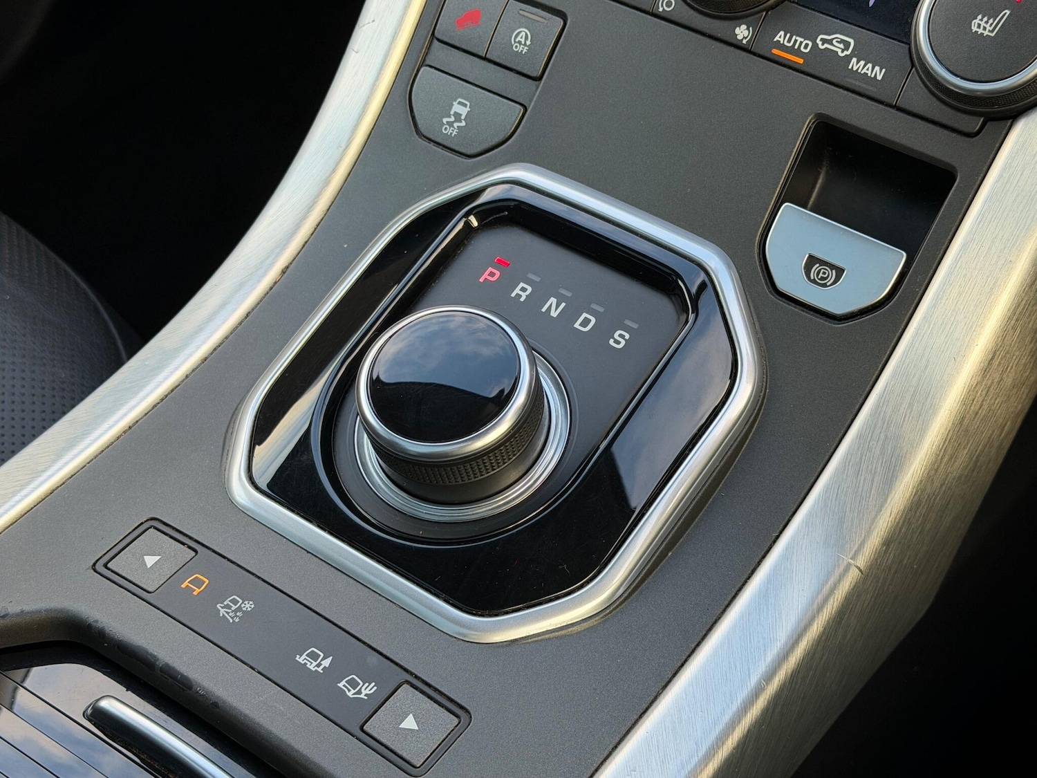 Used Land Rover Range Rover Evoque 2018 for sale - 76549653: Photo 36