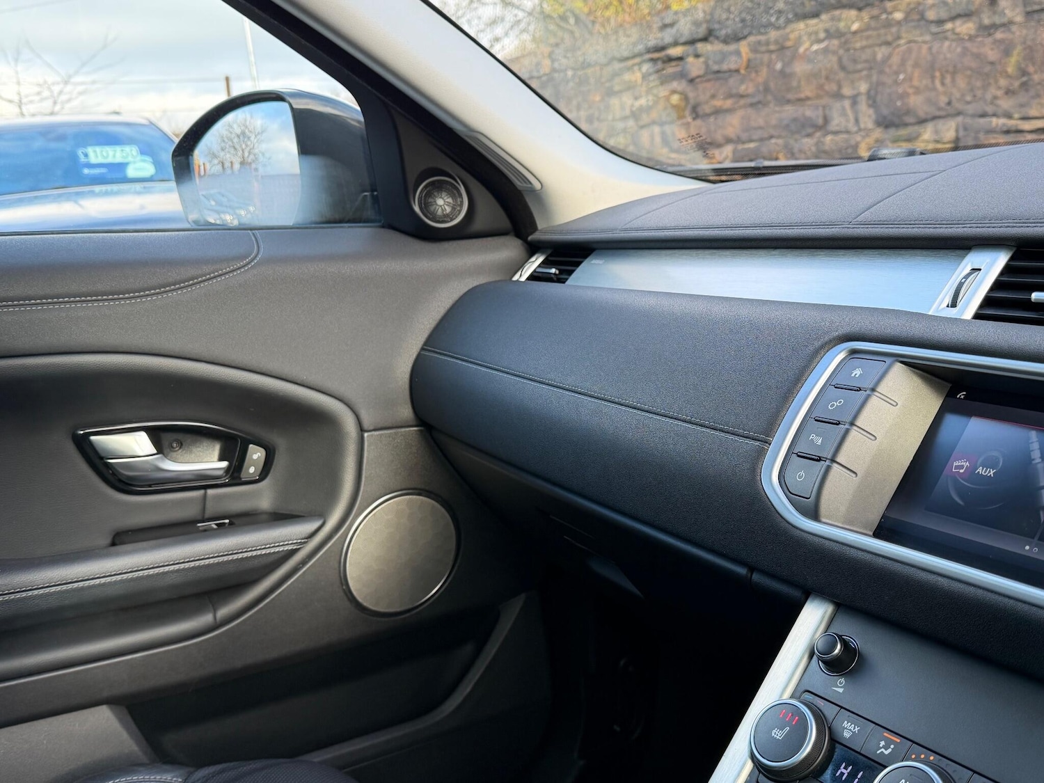 Used Land Rover Range Rover Evoque 2018 for sale - 76549653: Photo 43