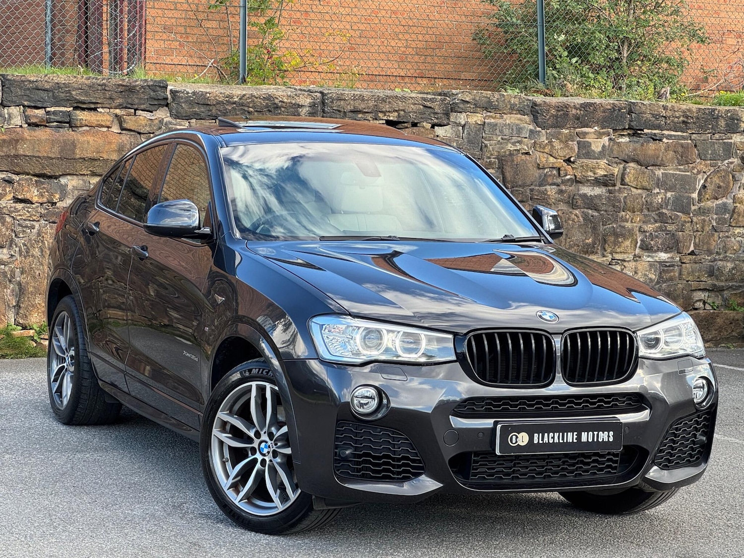 Used BMW X4 2018 for sale - 76161018: Photo 1