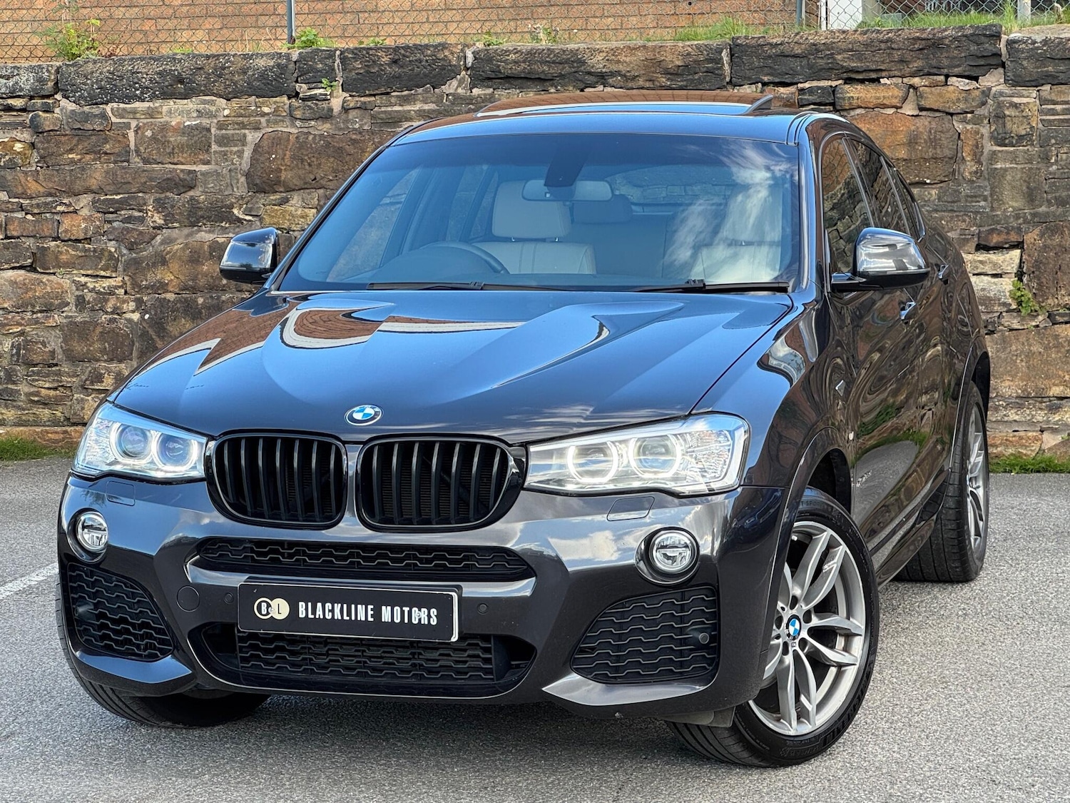 Used BMW X4 2018 for sale - 76161018: Photo 3