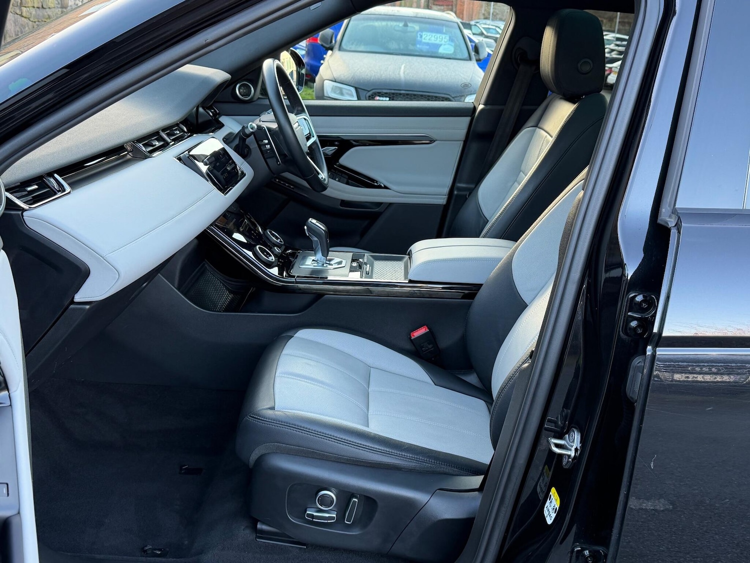 Used Land Rover Range Rover Evoque 2021 for sale - 77016700: Photo 16