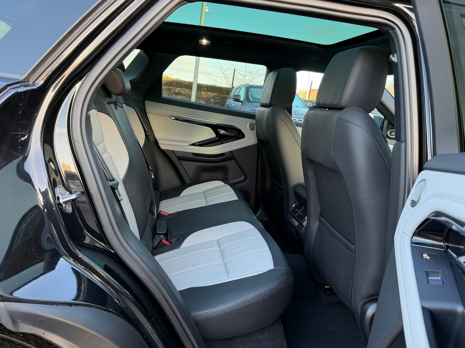 Used Land Rover Range Rover Evoque 2021 for sale - 77016700: Photo 20