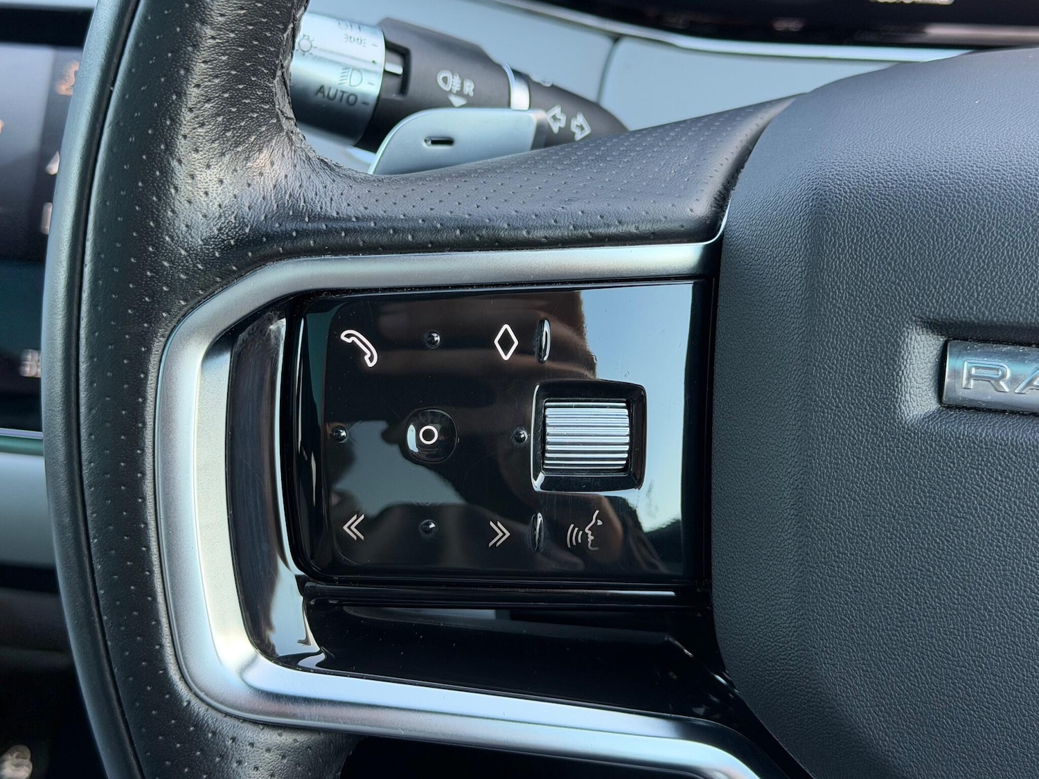 Used Land Rover Range Rover Evoque 2021 for sale - 77016700: Photo 27