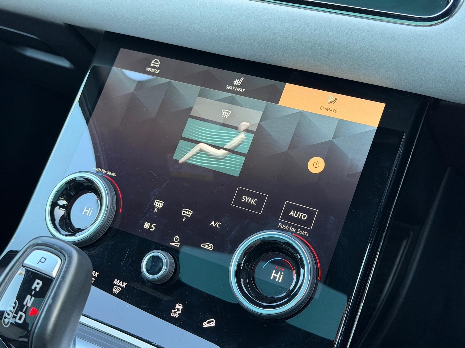 Used Land Rover Range Rover Evoque 2021 for sale - 77016700: Photo 41